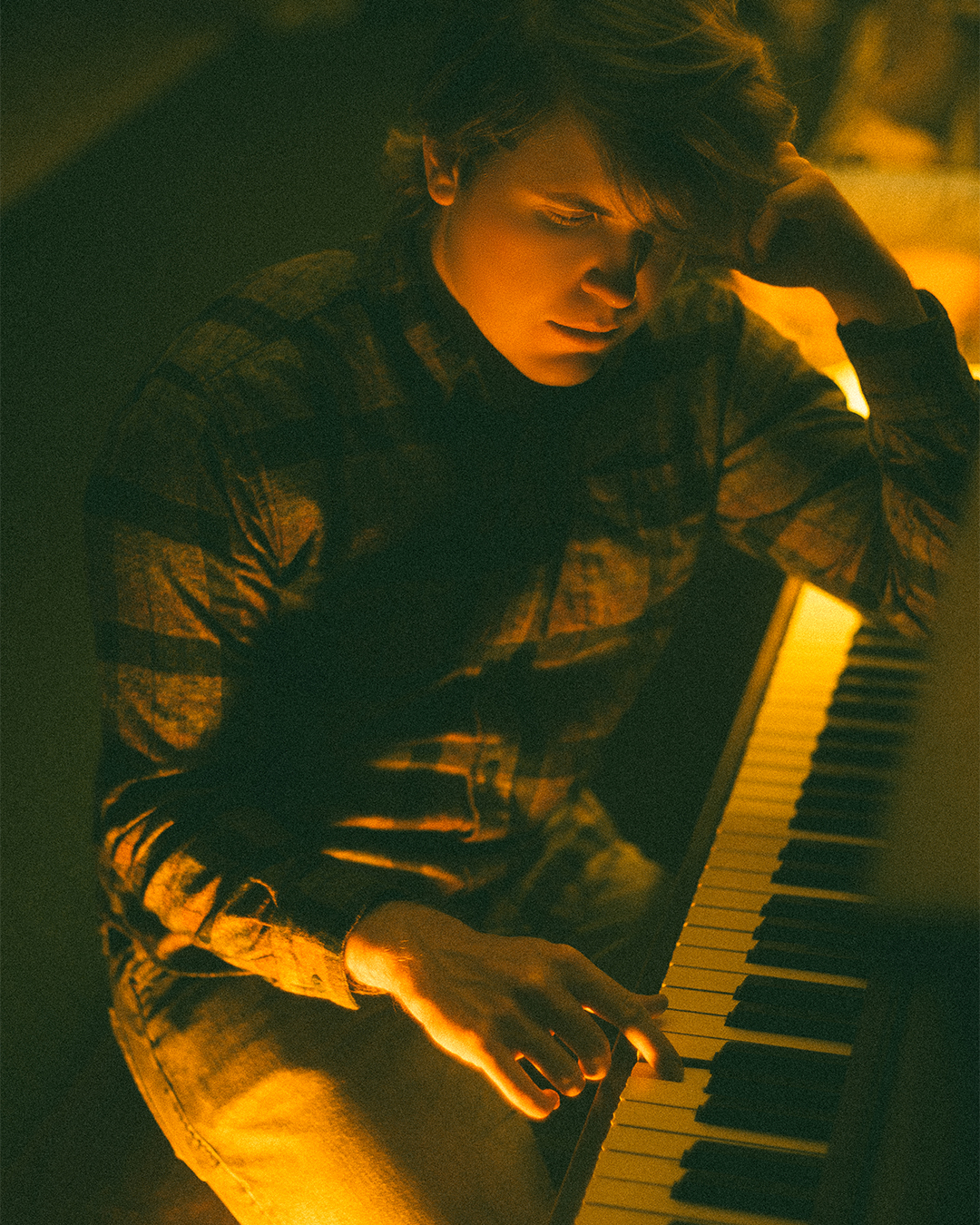 Personal Branding Session: Cinematically Narrated Story of a Musician — photograph 4 of 10
